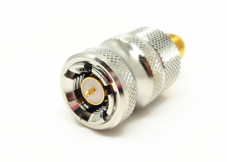 Haute fréquence nickelée de connecteur de bâti du connecteur SOSMA d'antenne de l'impédance 50Ω rf
